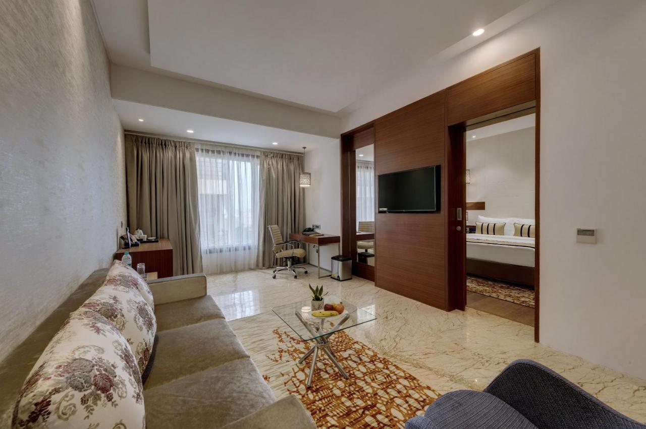 فندق The Fern Residency Sarnath فاراناسي المظهر الخارجي الصورة